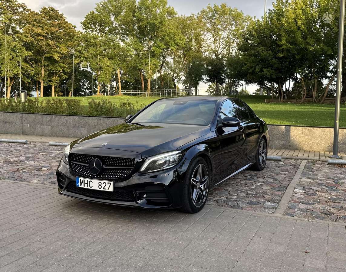 Mercedes-Benz C180 - 1
