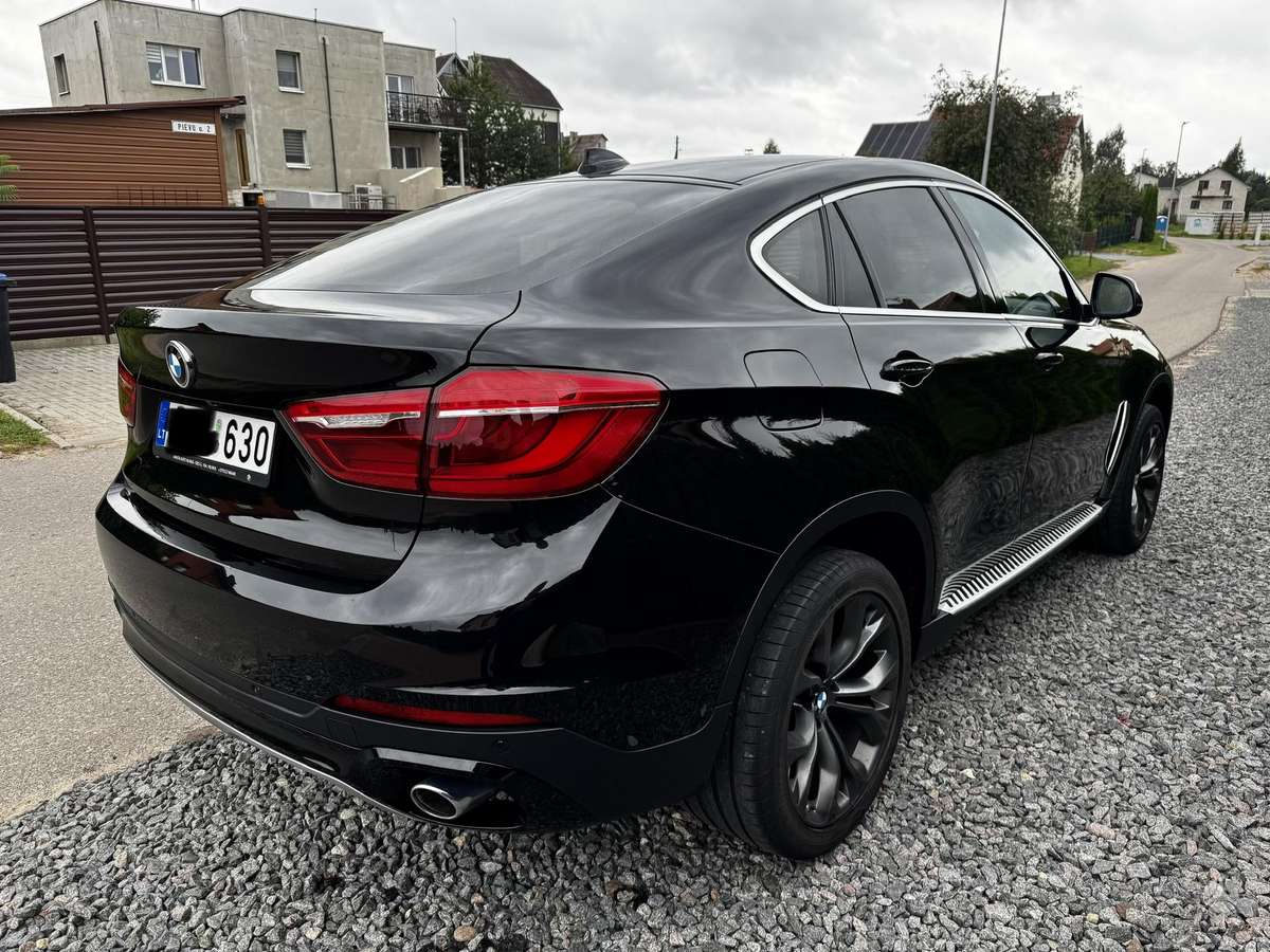 BMW X6 - 7