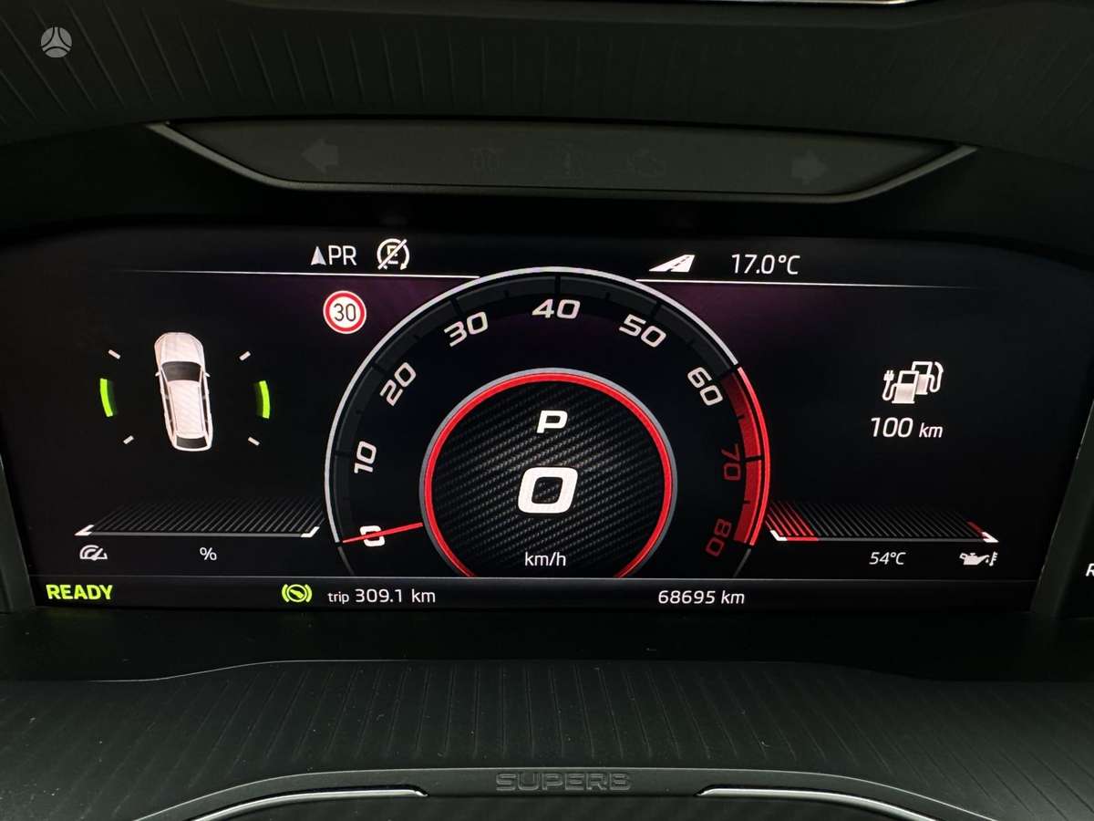 Škoda Superb - 7
