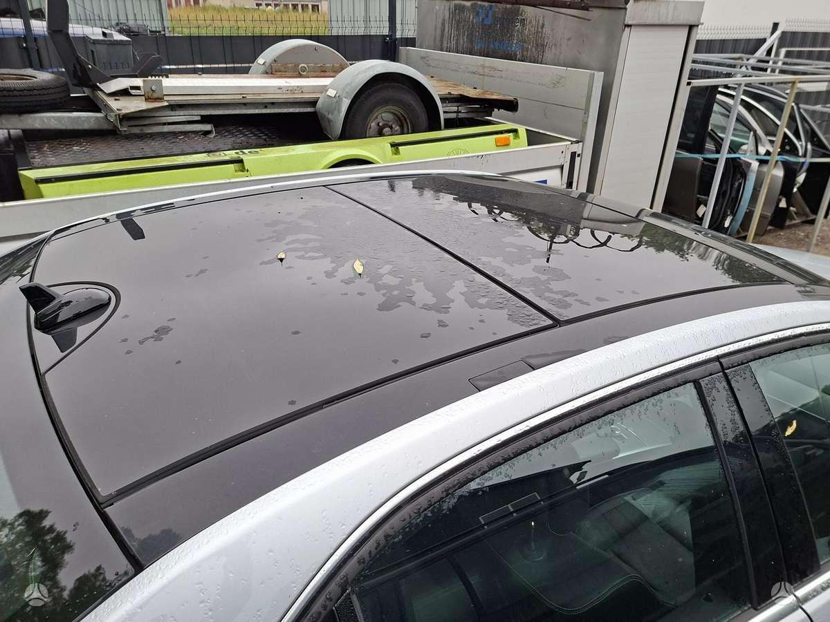 Mercedes-Benz E300 - 9