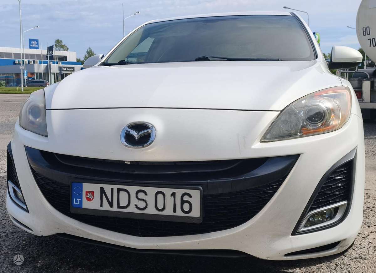 Mazda 3 - 1