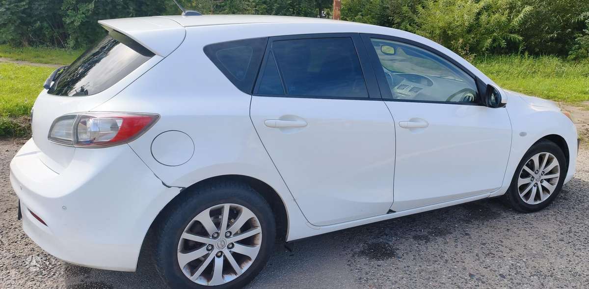Mazda 3 - 3