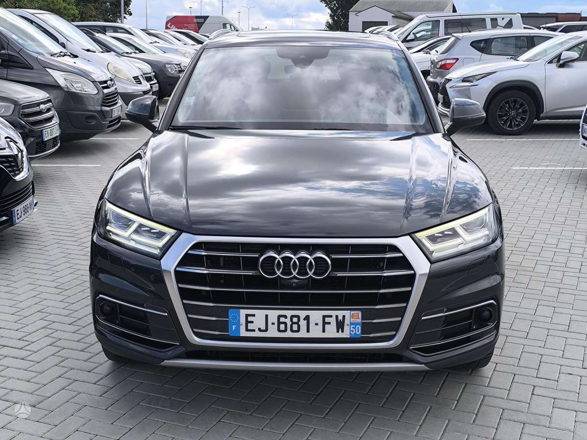 Audi Q5, 2.0 l., Внедорожник / Кроссовер