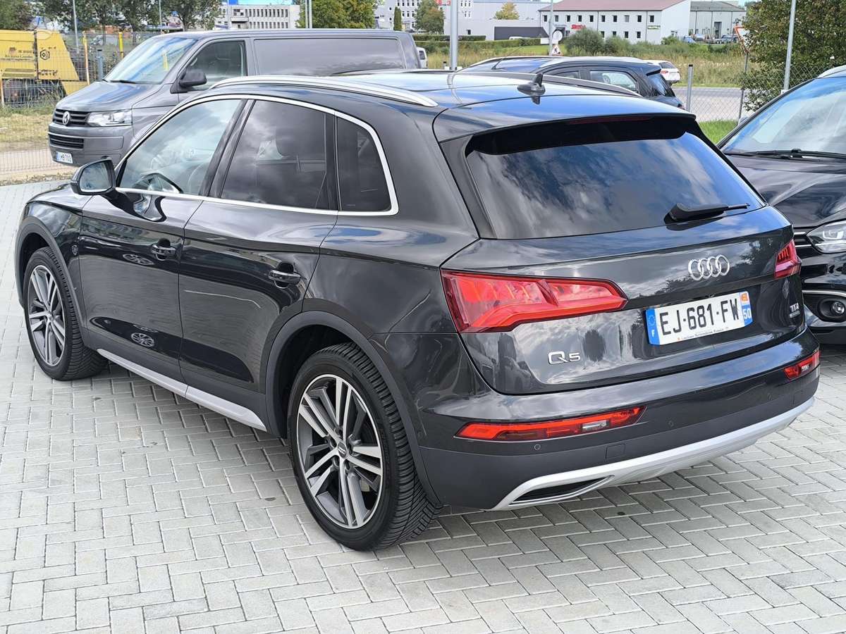 Audi Q5 - 6