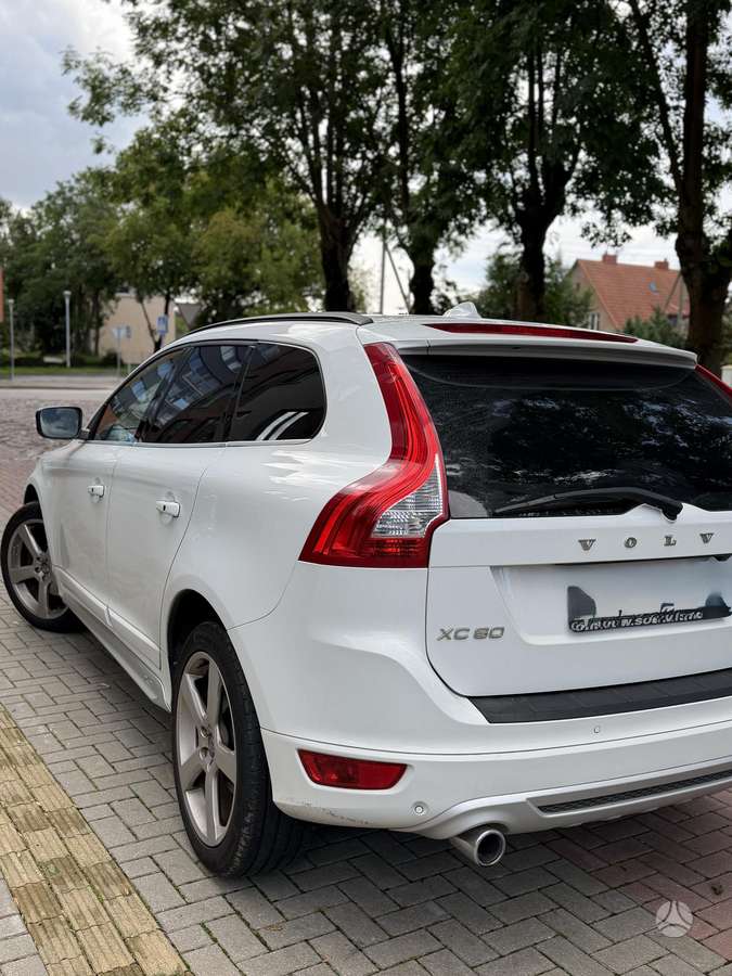 Volvo XC60 - 3