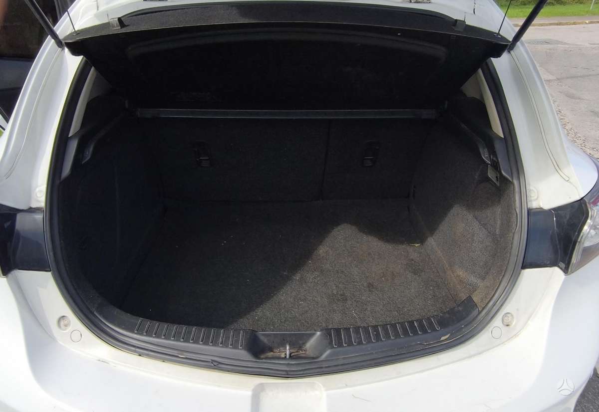 Mazda 3 - 12