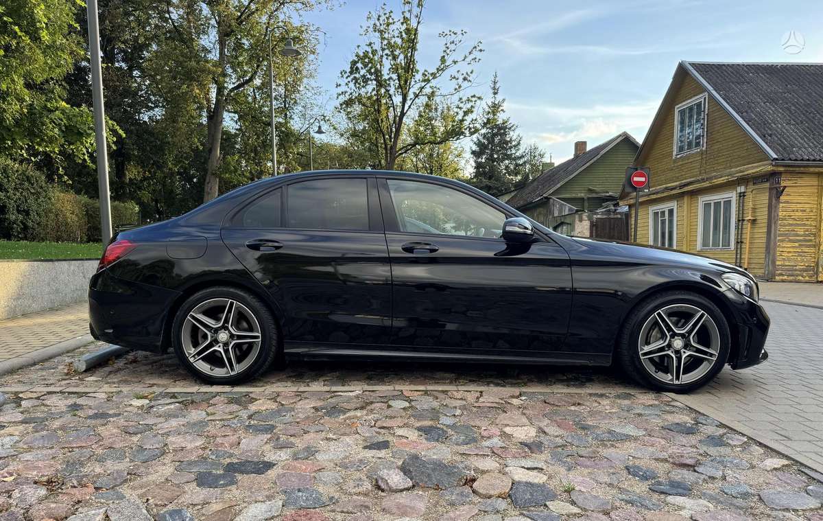 Mercedes-Benz C180 - 3