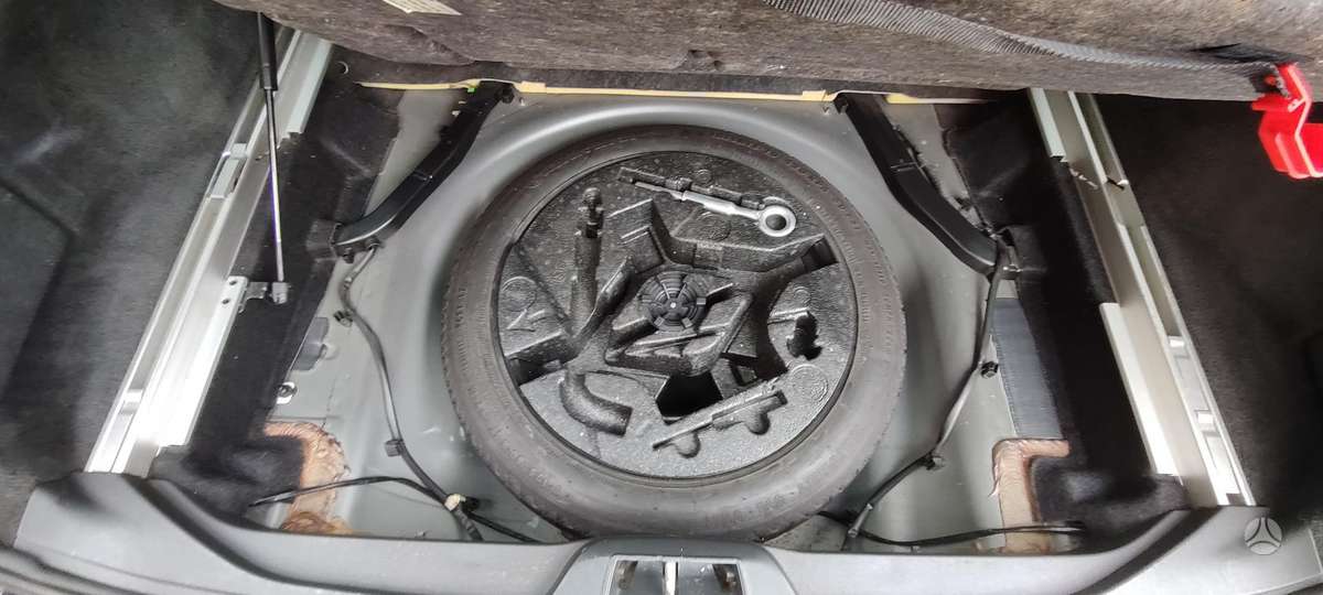 Volvo V70, 2.4 l., wagon
