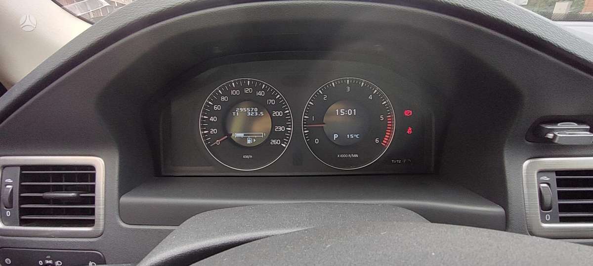 Volvo V70 - 10