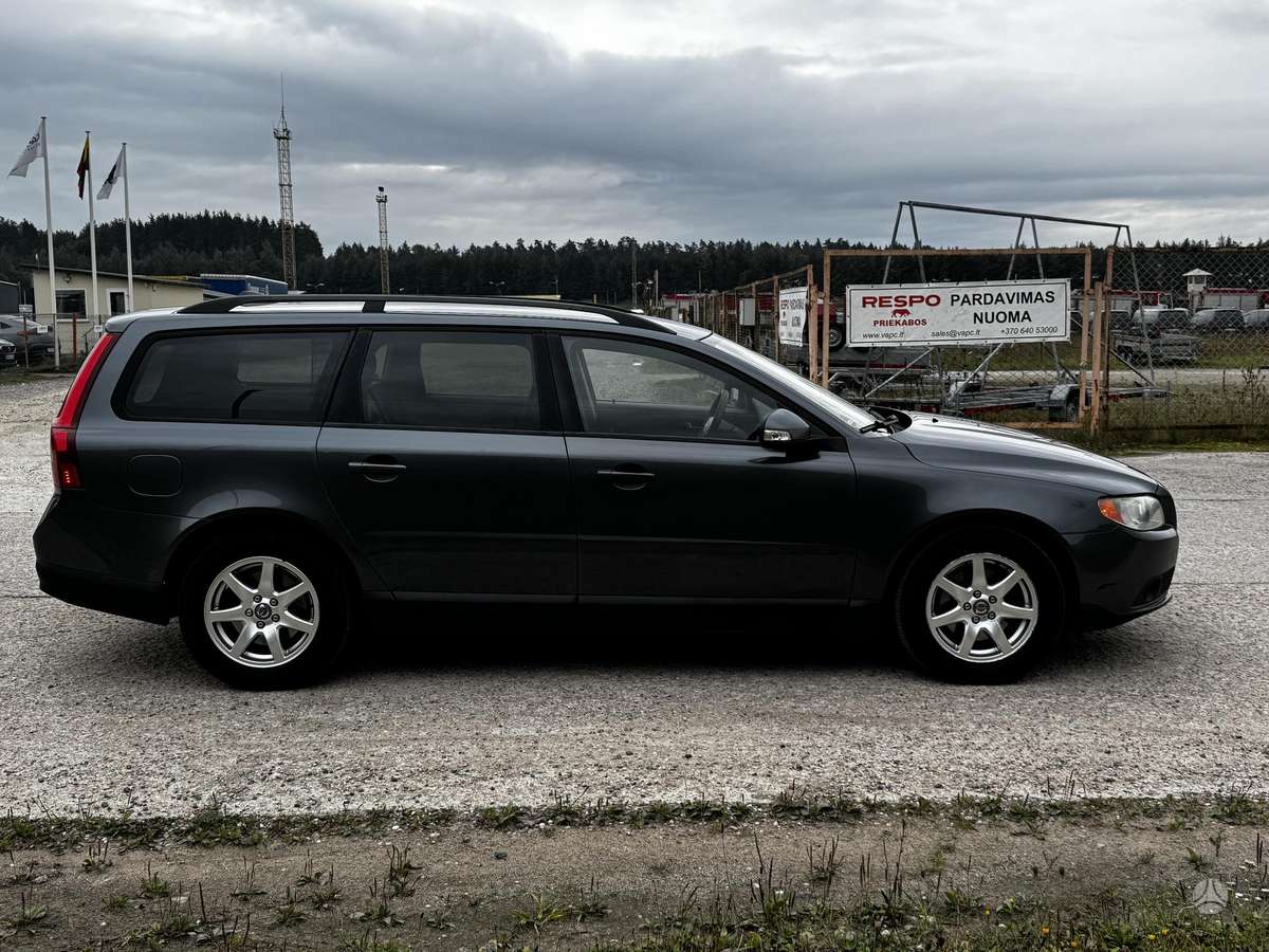 Volvo V70 - 4