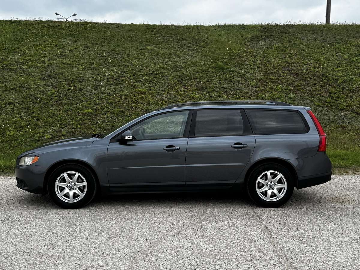 Volvo V70 - 8