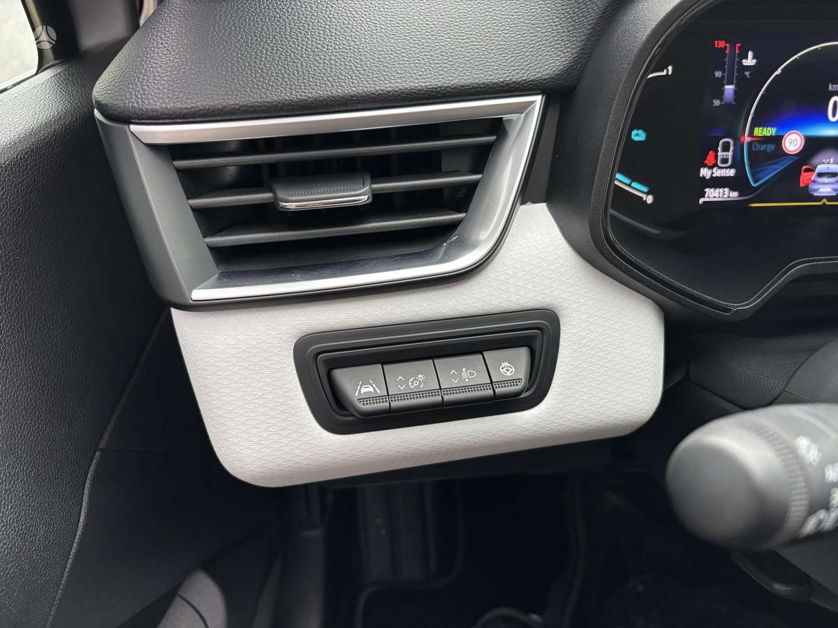 Renault Clio - 12