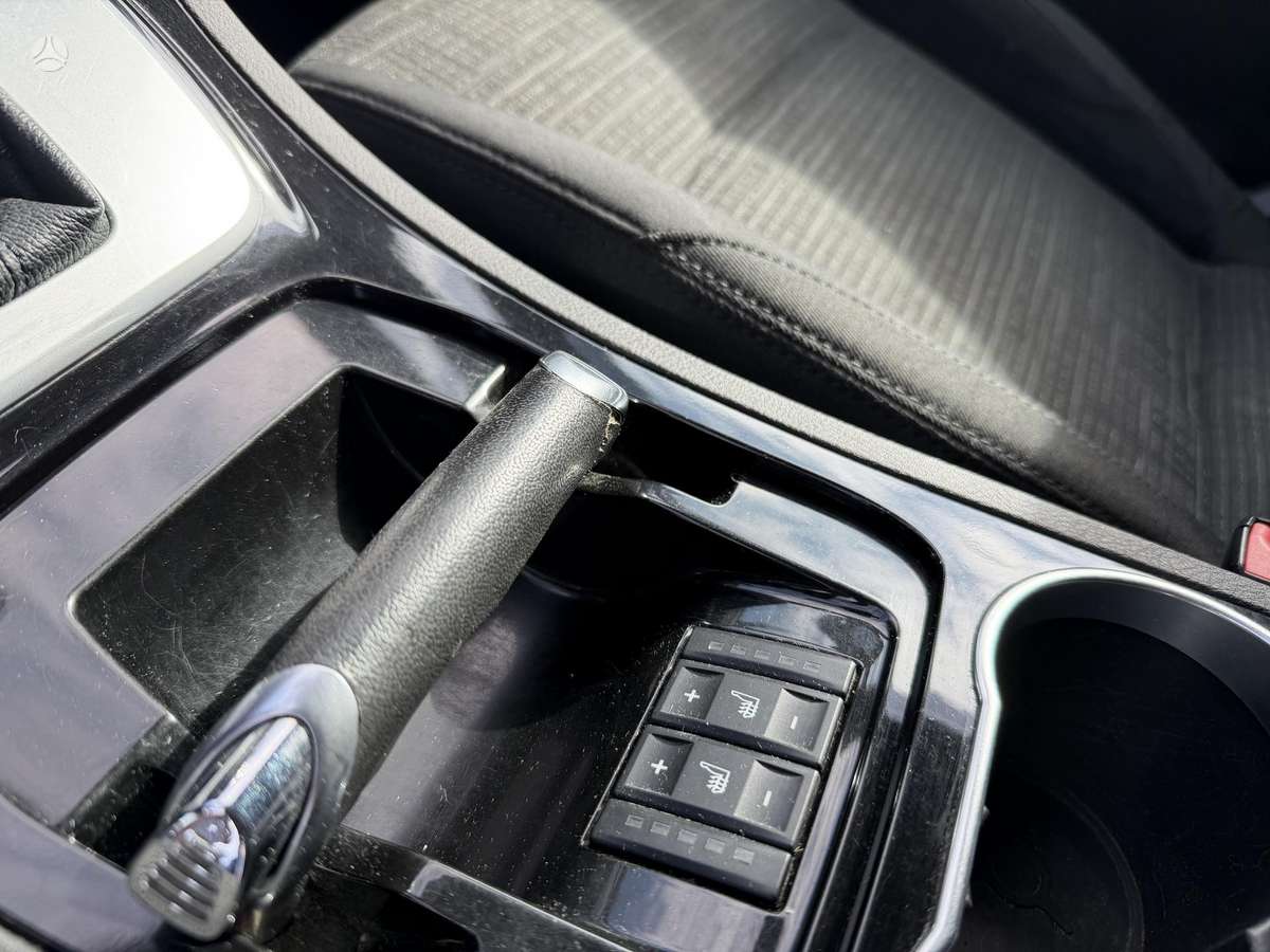 Ford Galaxy - 7