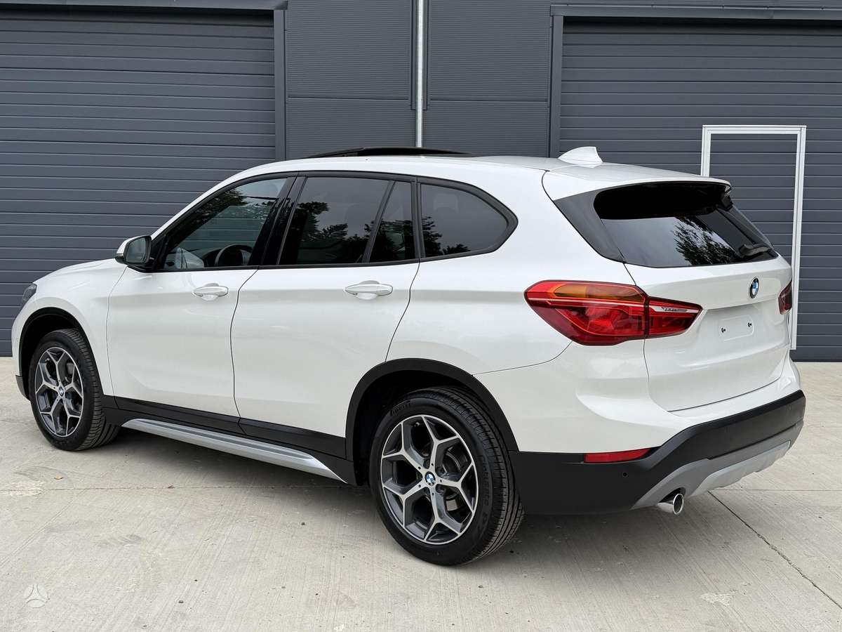 BMW X1 - 8