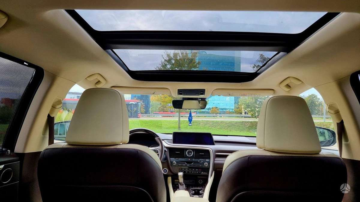 Lexus RX 450h - 9
