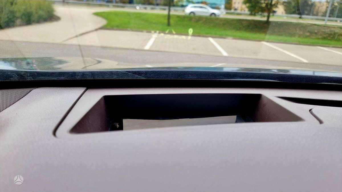 Lexus RX 450h - 12
