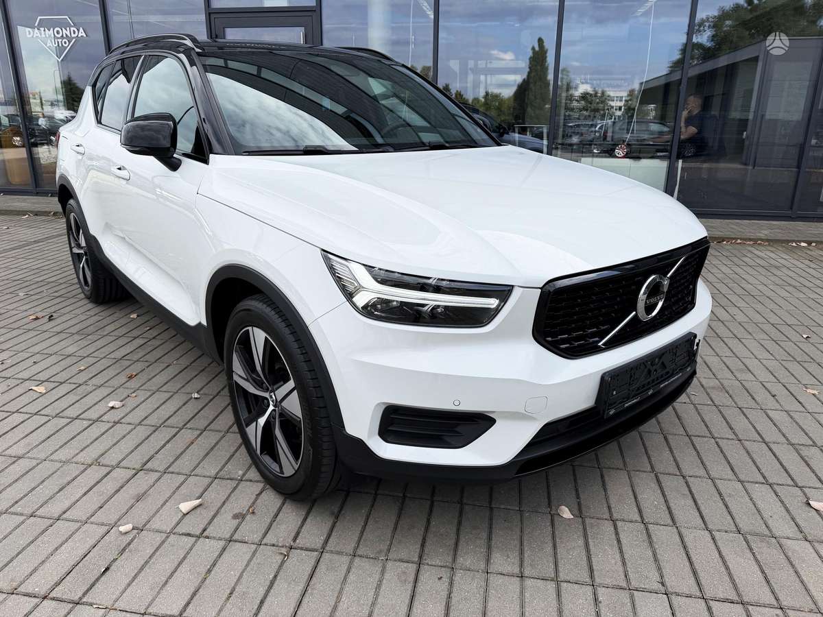 Volvo XC40 - 2