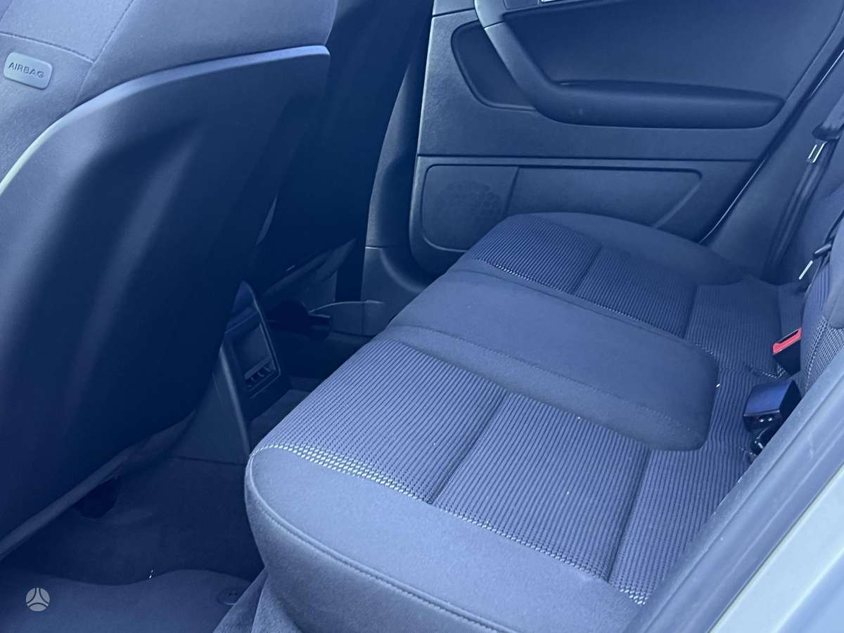 Audi A3, 1.8 l., Хэтчбек