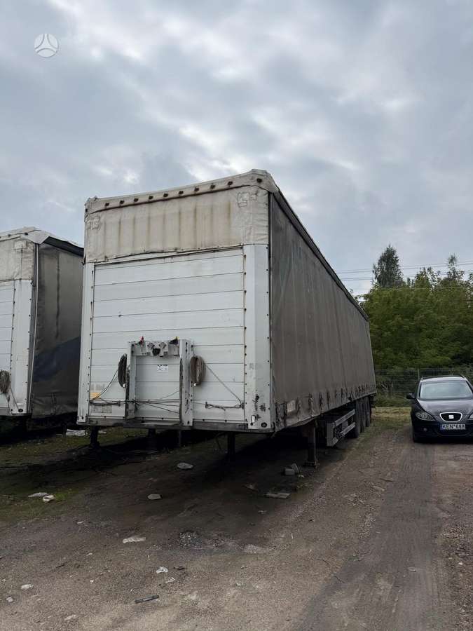 Schmitz SCS 24, užuolaidinės / tentinės