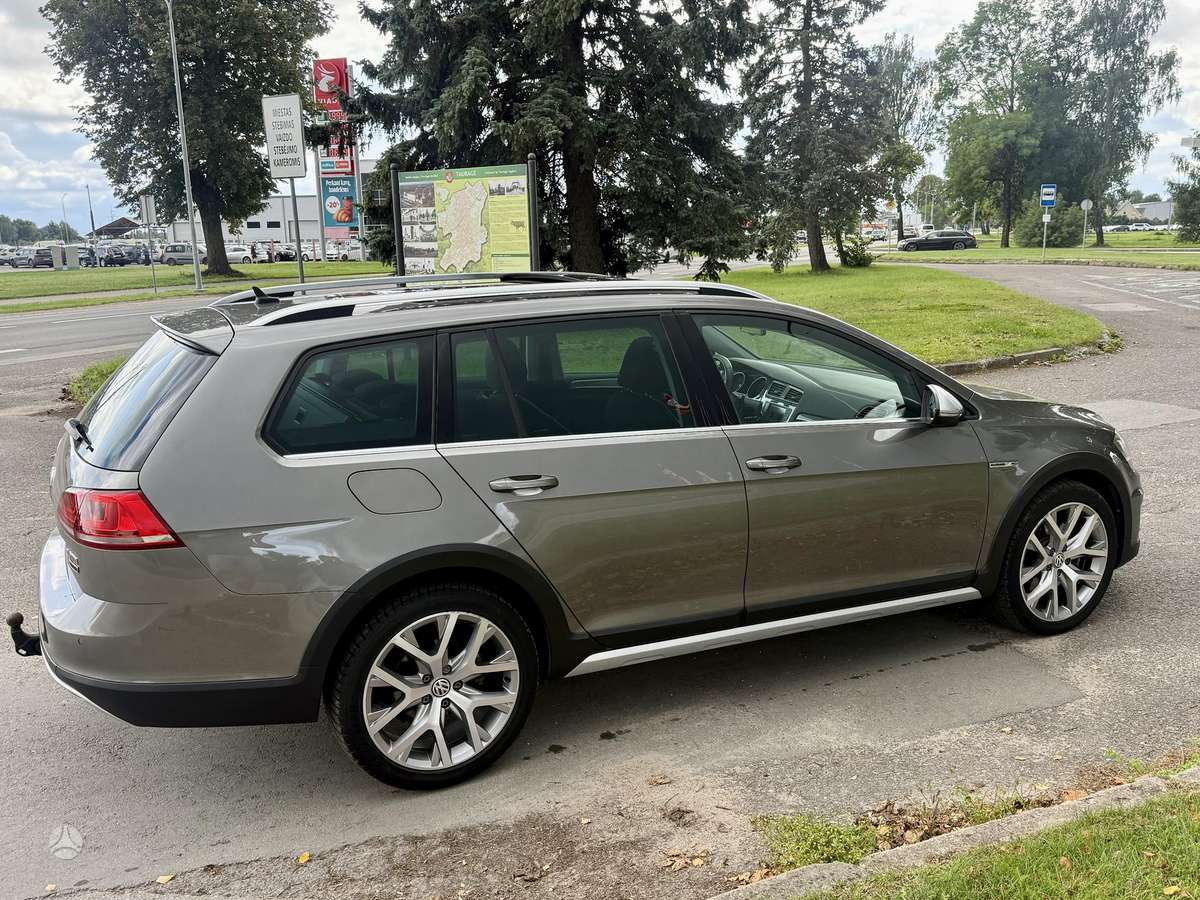 Volkswagen Golf Alltrack - 6
