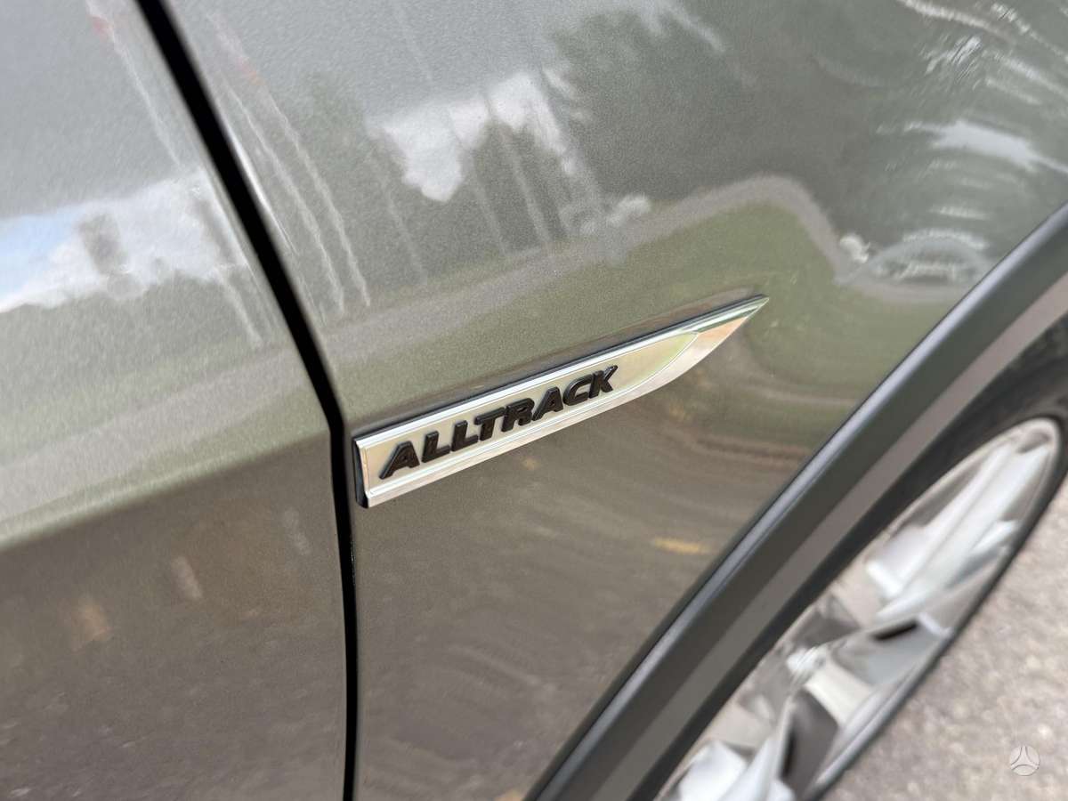 Volkswagen Golf Alltrack - 10