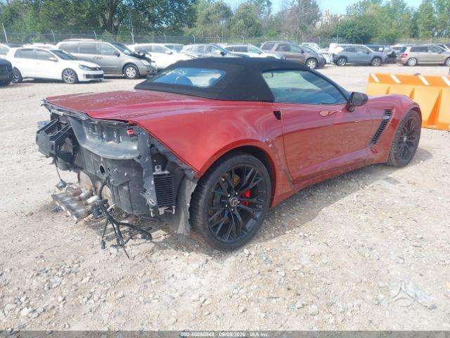 Chevrolet Corvette - 4