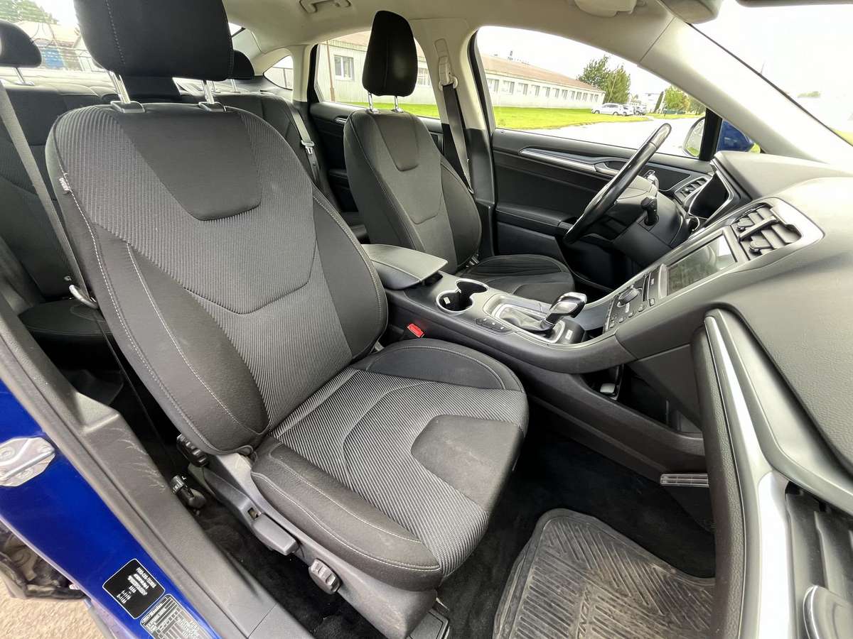 Ford Mondeo - 10