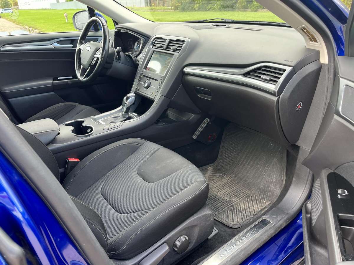 Ford Mondeo - 9