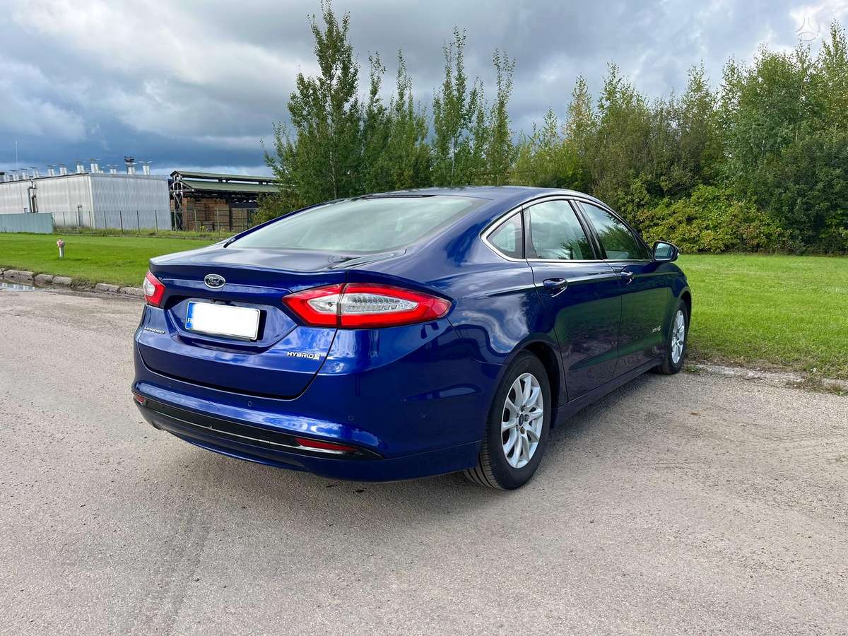 Ford Mondeo - 4