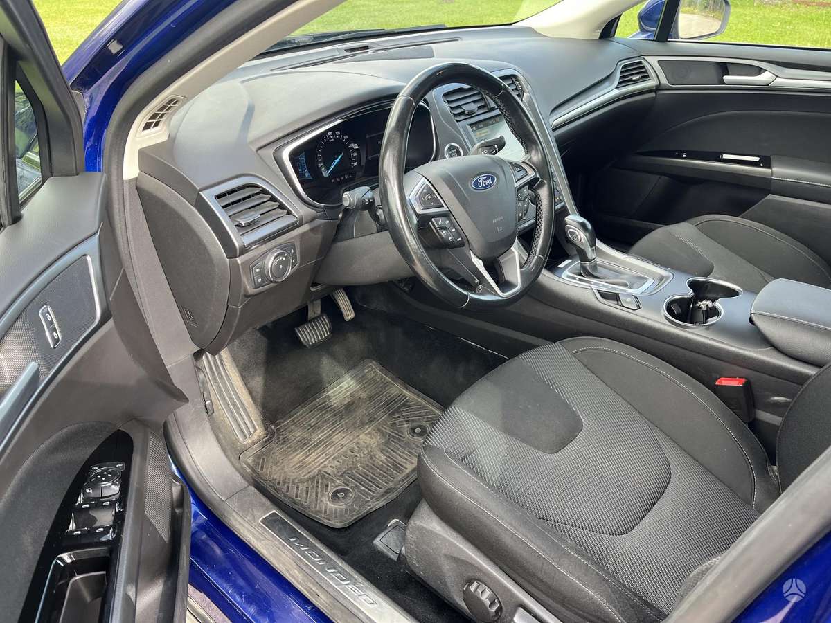 Ford Mondeo - 7