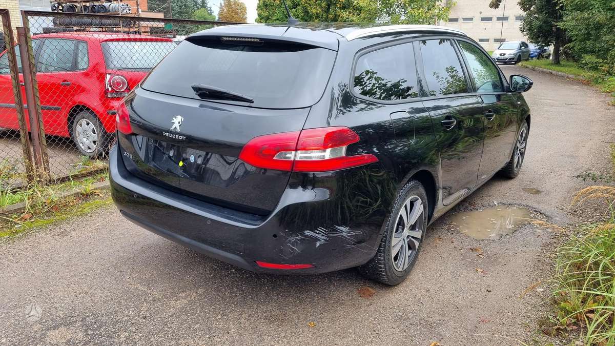 Peugeot 308 - 5