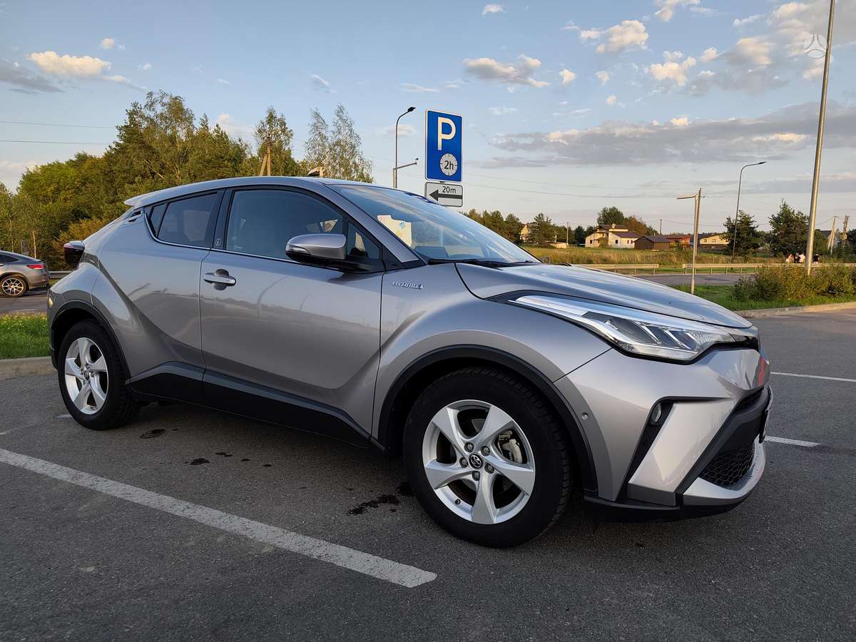 Toyota C-HR - 12