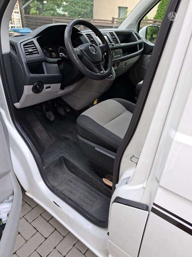 Volkswagen Transporter - 6