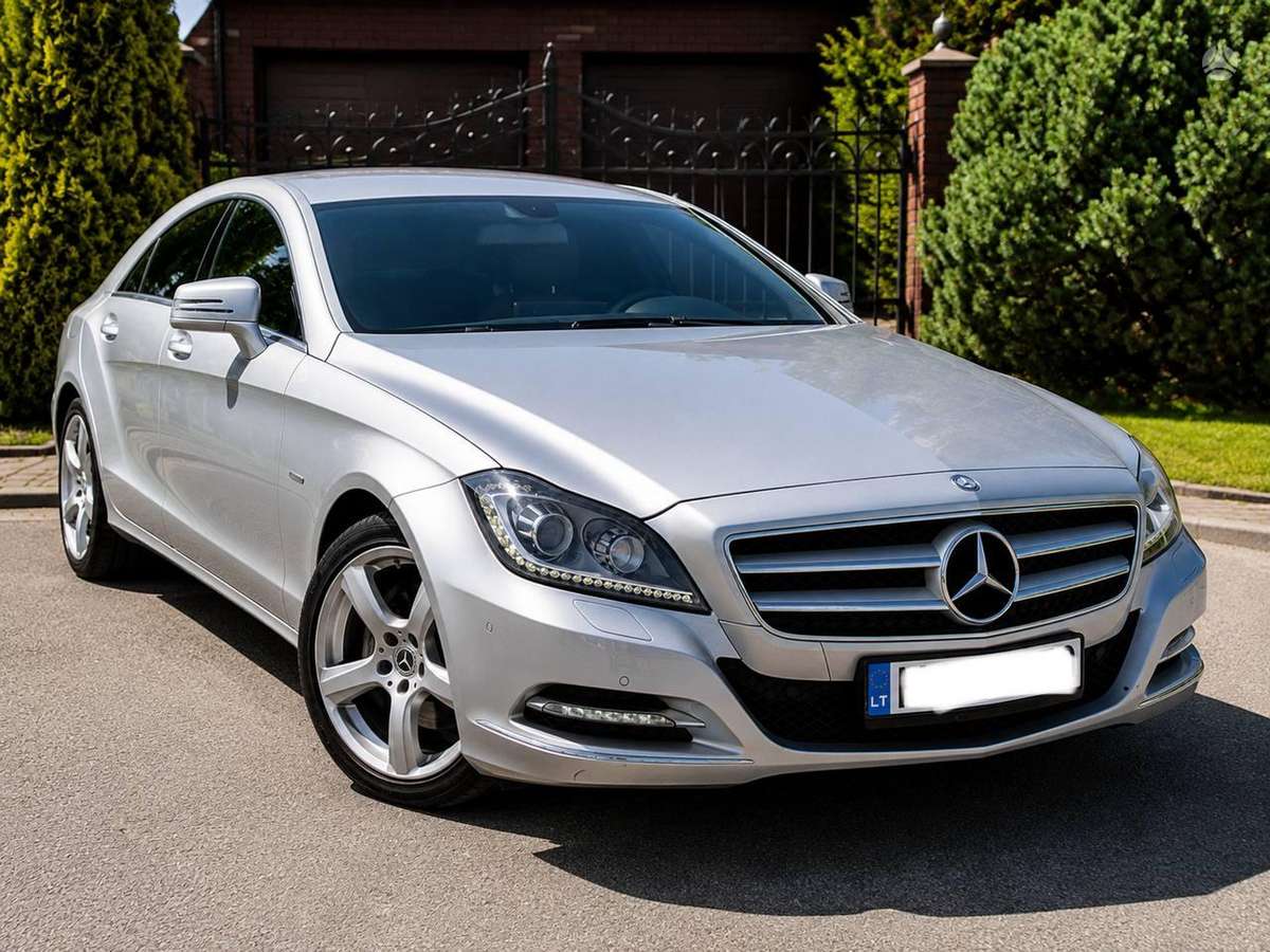 Mercedes-Benz CLS220 - 1