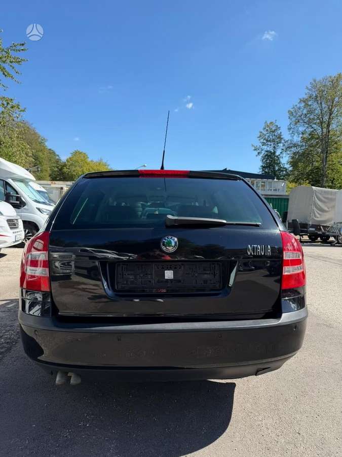 Skoda Octavia, ☎️, dalimis