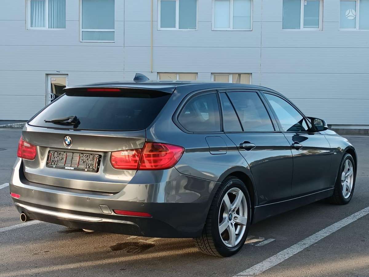 BMW 320 - 5