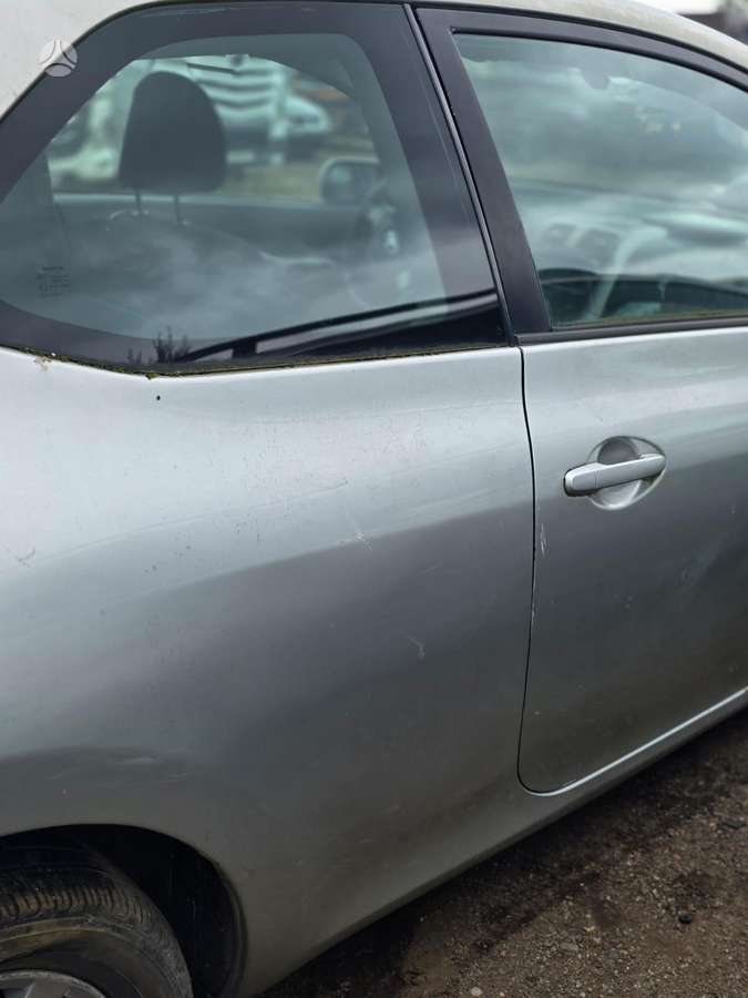 Toyota Auris по частям