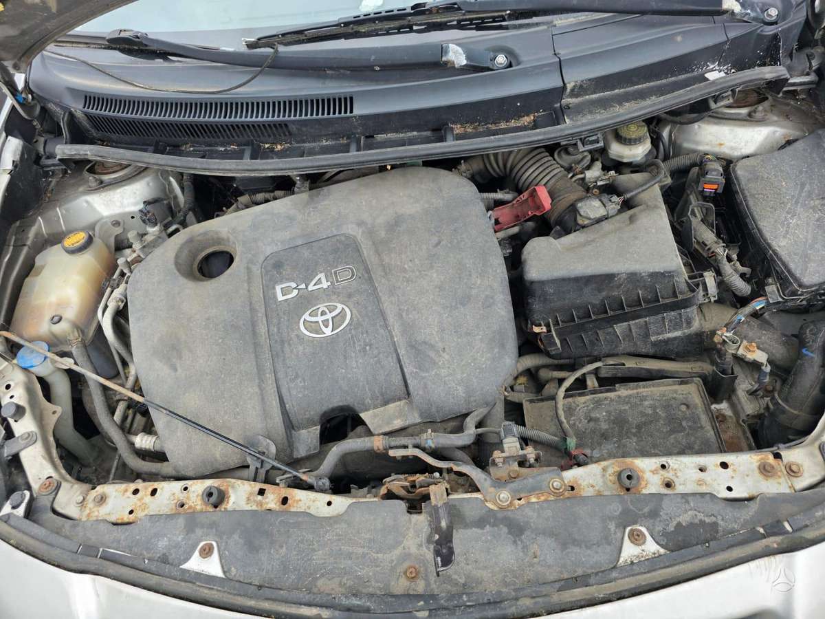 Toyota Auris for parts