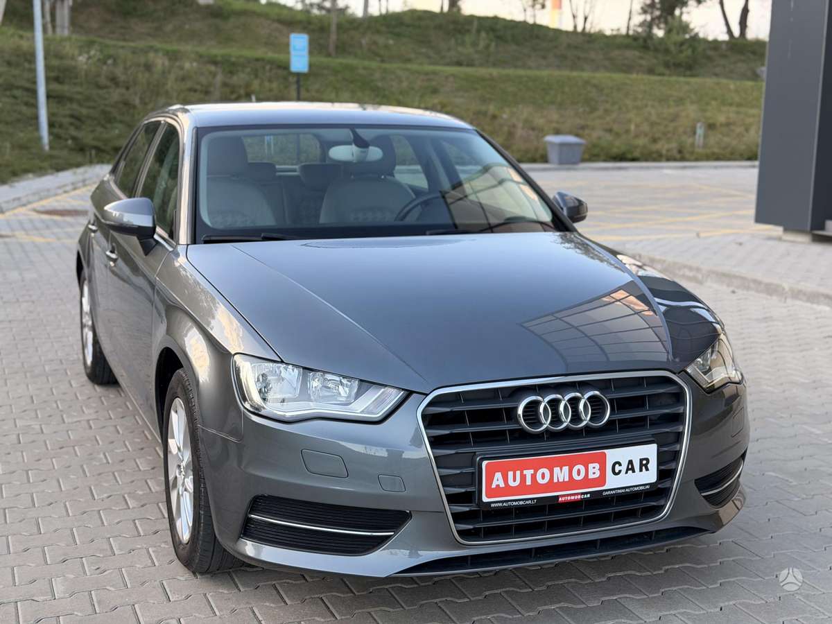 Audi A3, 1.6 l., hatchback