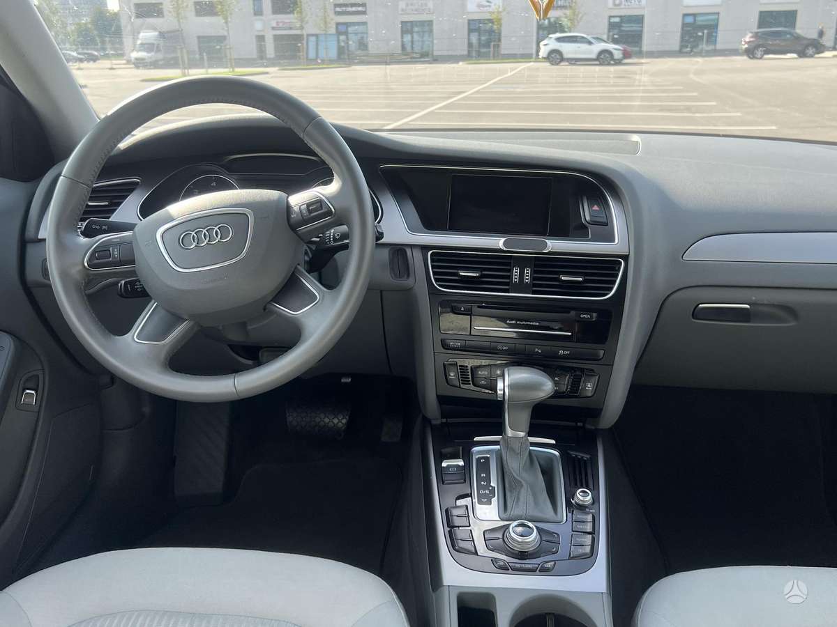 Audi A4 - 12