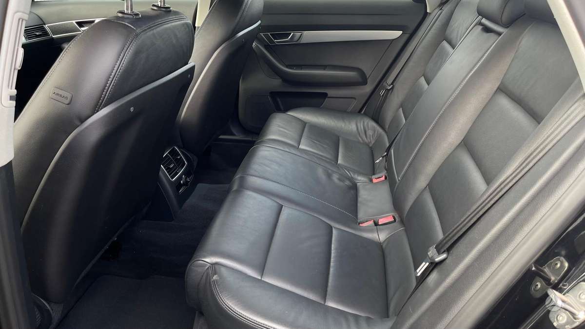 Audi A6, 2.0 l., Седан