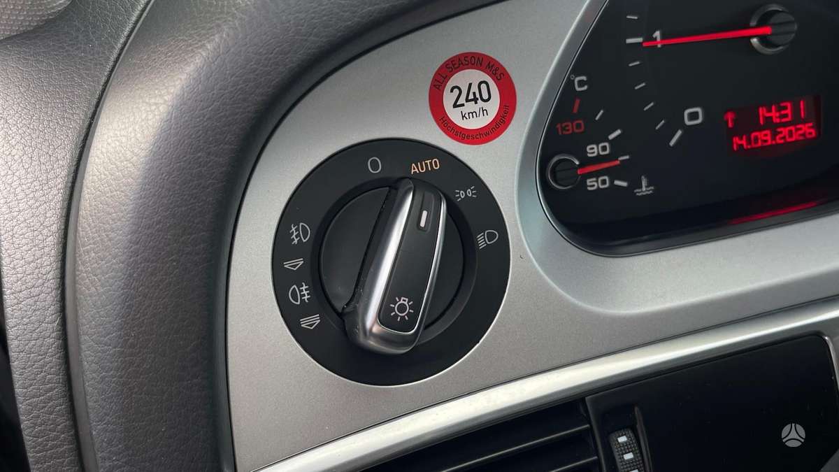Audi A6, 2.0 l., Седан
