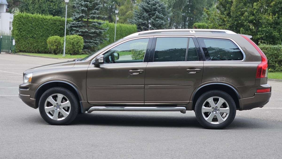 Volvo XC90 - 2