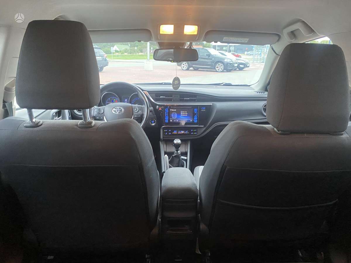 Toyota Auris - 7
