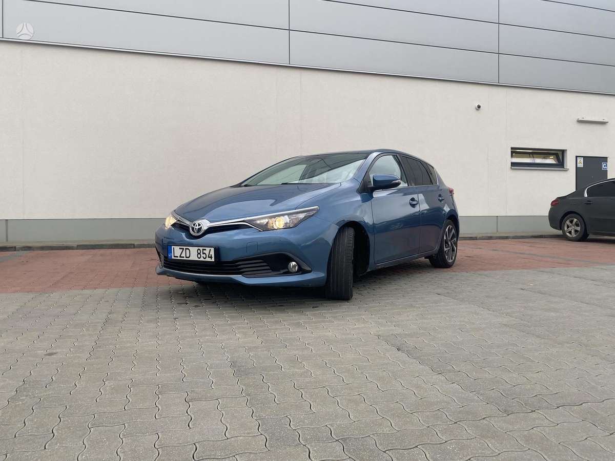 Toyota Auris - 9