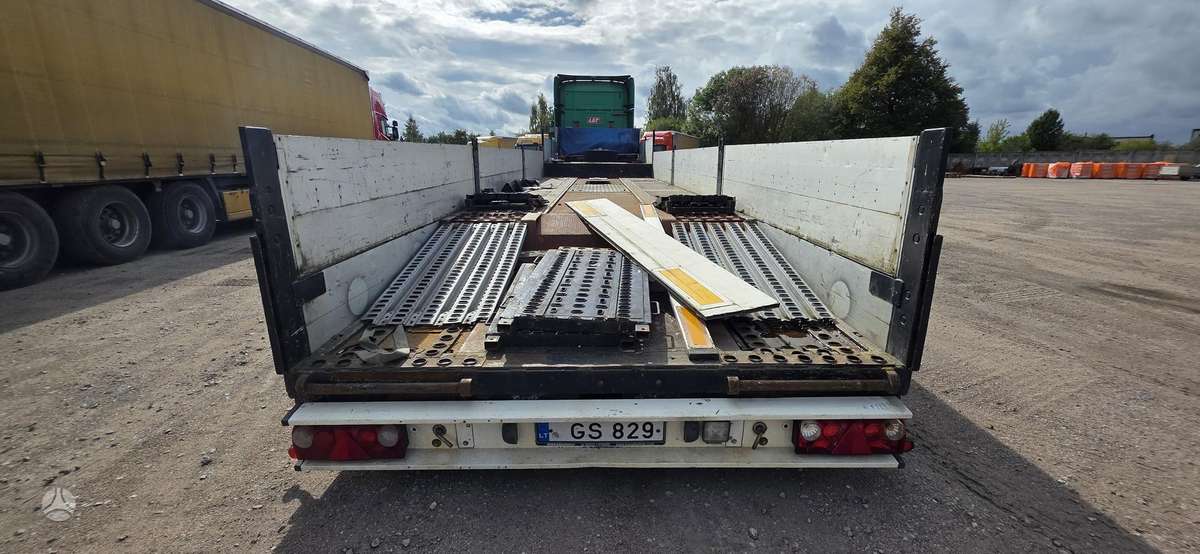 Kässbohrer, platformas