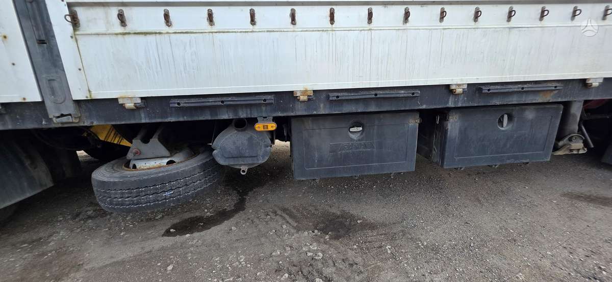 Kässbohrer, flatbed