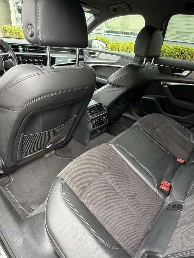 Audi A6 - 6