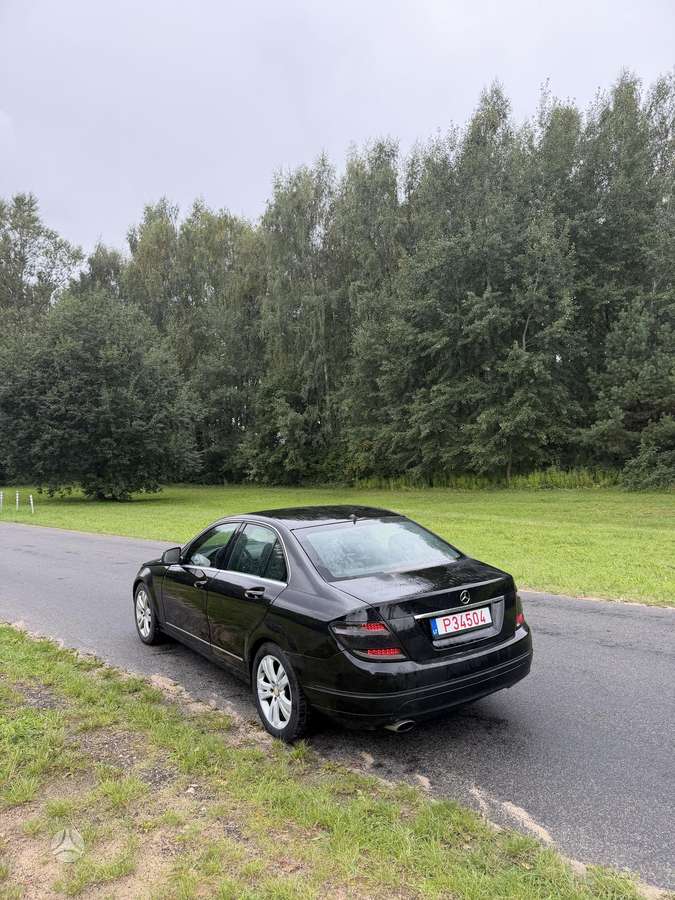 Mercedes-Benz C220 - 3