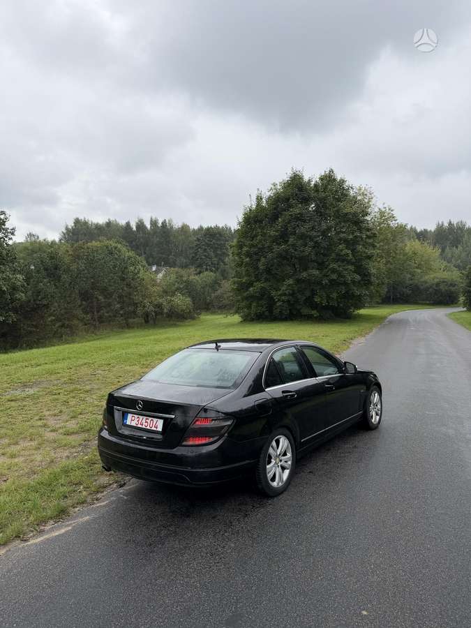 Mercedes-Benz C220 - 4